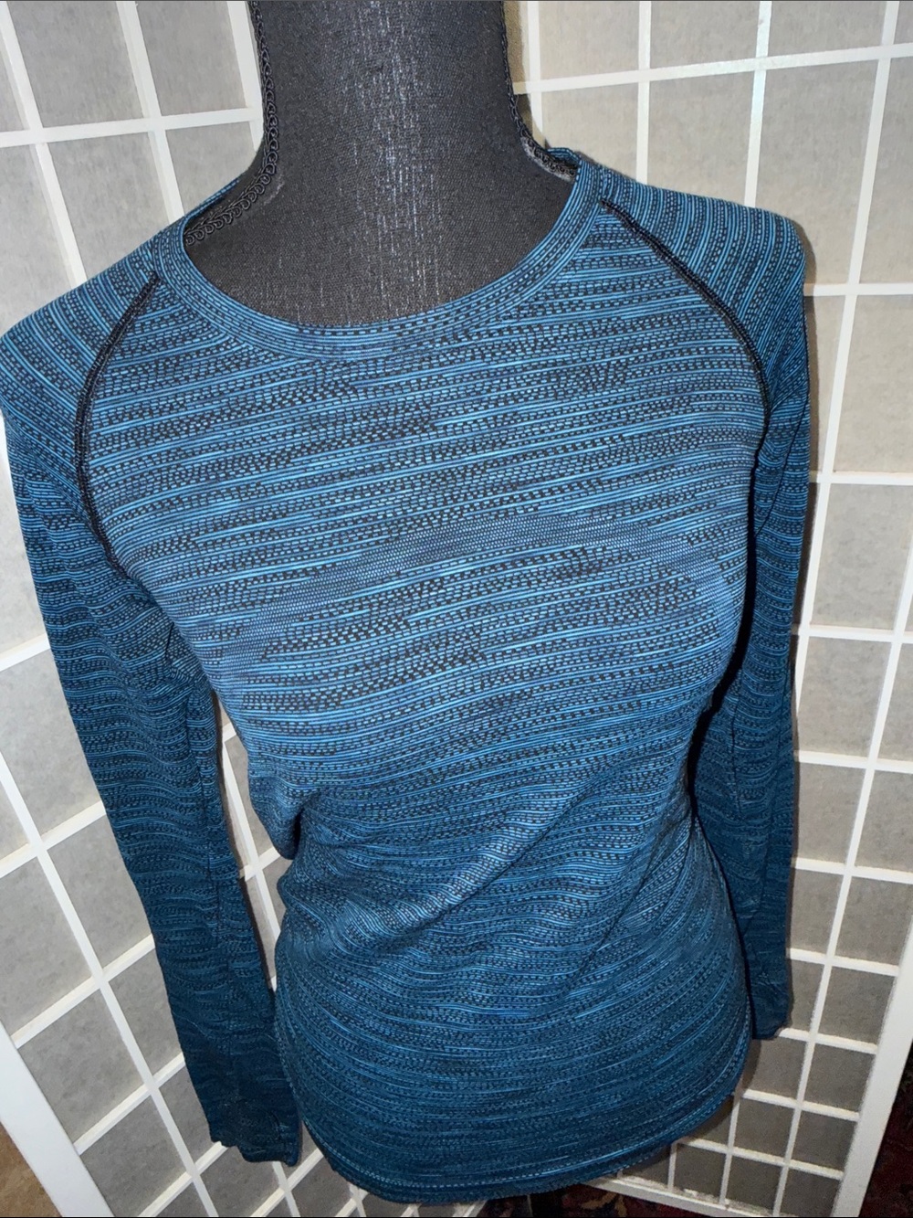 LULULEMON SWIFTLY TECH ATHLETIC LONG SLEEVE SHIRT🖤